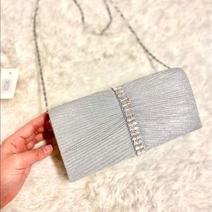 NWT - Gorgeous Jewelled purse✨